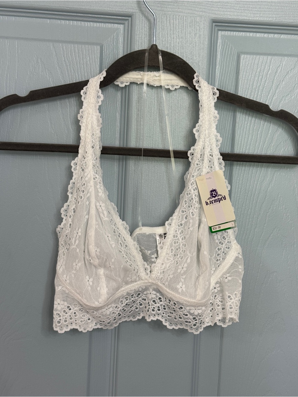 B. Tempt’d White Eyelet Lace Halter Bralette Large NWT